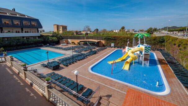 Santa Susanna Resort